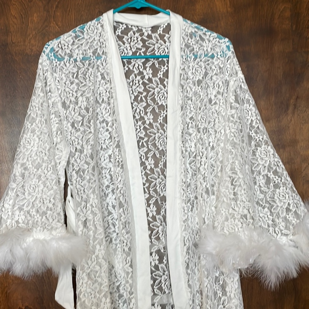 White lace robe never been worn